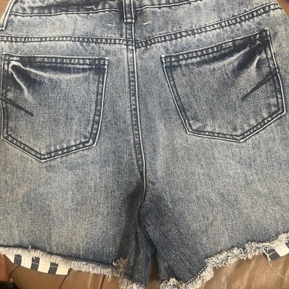 Habitual Kid Girls’ High Rise Ritual Shorts - Picture 2 of 3